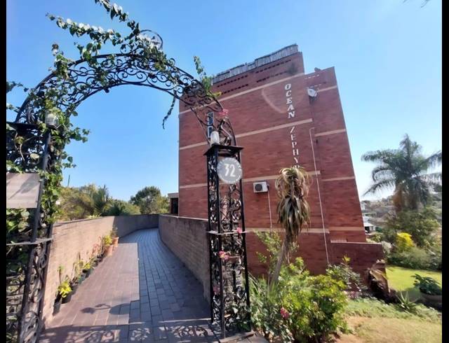 3 BEDROOM FLAT FOR SALE IN BLUFF